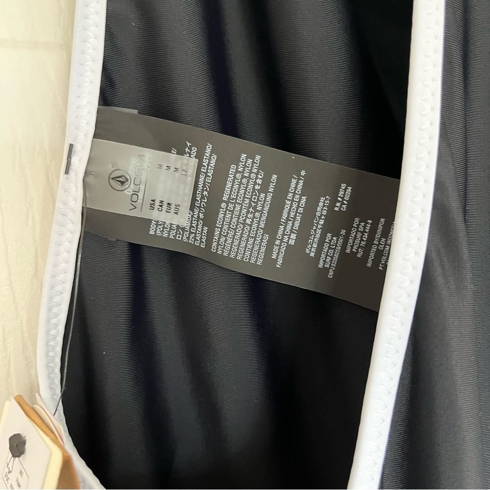 Volcom• Coco One Piece Swimsuit - Picture 11 of 14
